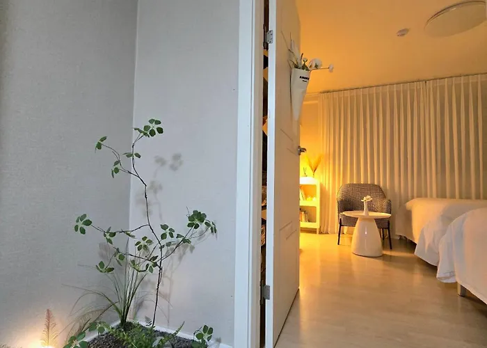 아파트 Rinn #봉천역세권#서울대학교#샤로수길#공항버스#호텔침구#ott